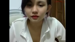 Xem gái Việt xinh xắn đáng yêu thủ dâm