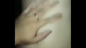 Chịch lỗ lồn cô nàng xinh mạnh bạo chơi cực phê quá thể