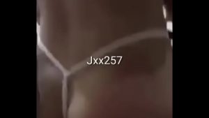 Địt lỗ lồn dâm mình dây lọt khe sướng điên